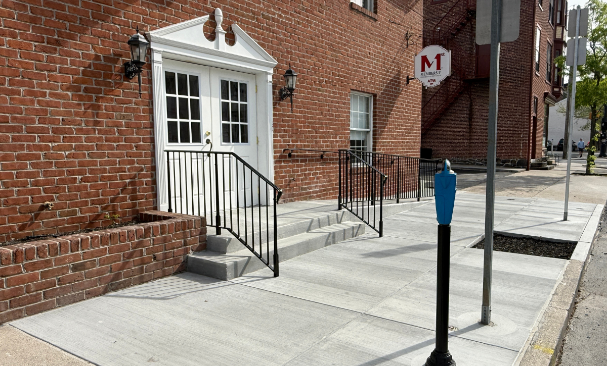 Financial - Members 1st Gettysburg Branch 2